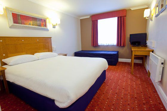Travelodge Plymouth Roborough Номер фото